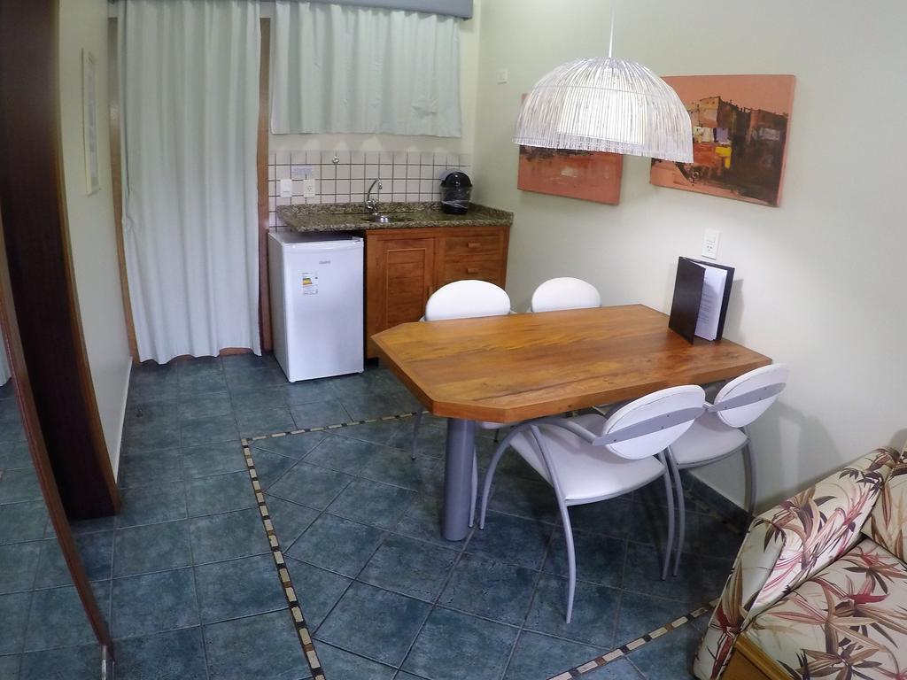 Ilha Flat Hotel-Ilhabela Apart Schiavettii Buitenkant foto